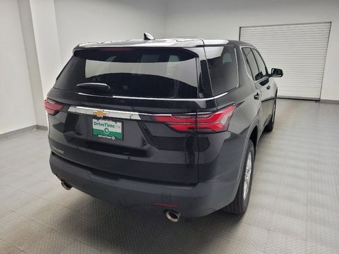 Used 2022 Chevrolet Traverse LS FWD image 7