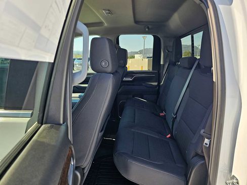 New 2025 GMC Sierra 2500 SLE w/ SLE Value Package; image 21