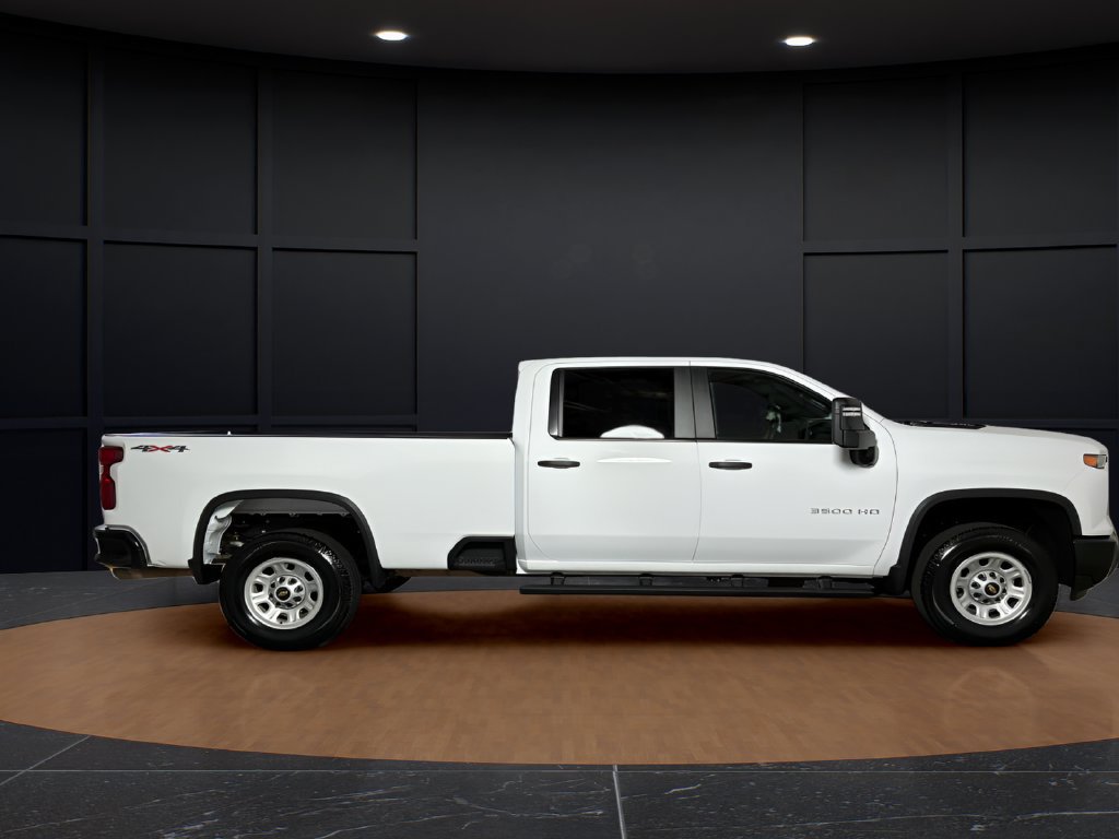 Used 2025 Chevrolet Silverado 3500 W/T AWD/4WD image 7