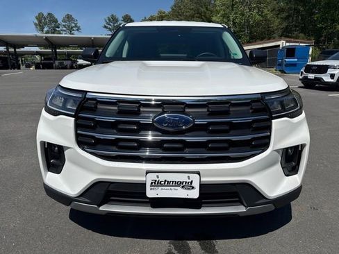 Used 2025 Ford Explorer Active w/ Active Comfort Package AWD/4WD image 8