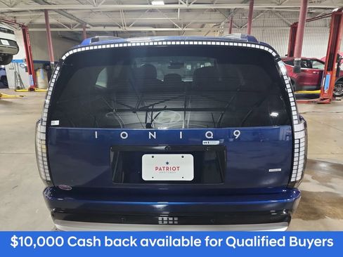 New 2026 Hyundai Ioniq 9 SEL w/ Tow & Go Package image 5