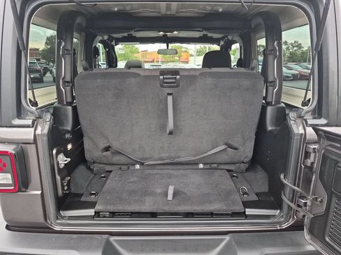 Used 2021 Jeep Wrangler Sport AWD/4WD image 25