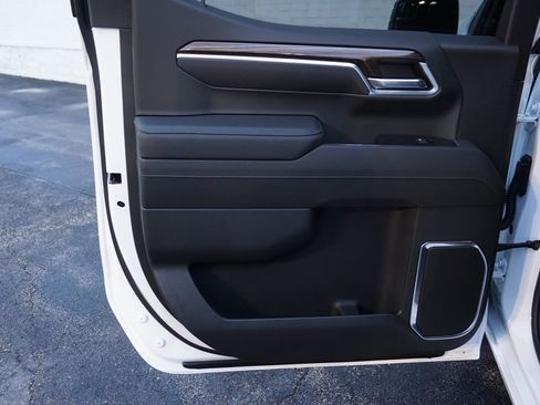 New 2026 Chevrolet Silverado 1500 LT w/ Z71 Off-Road Package image 22