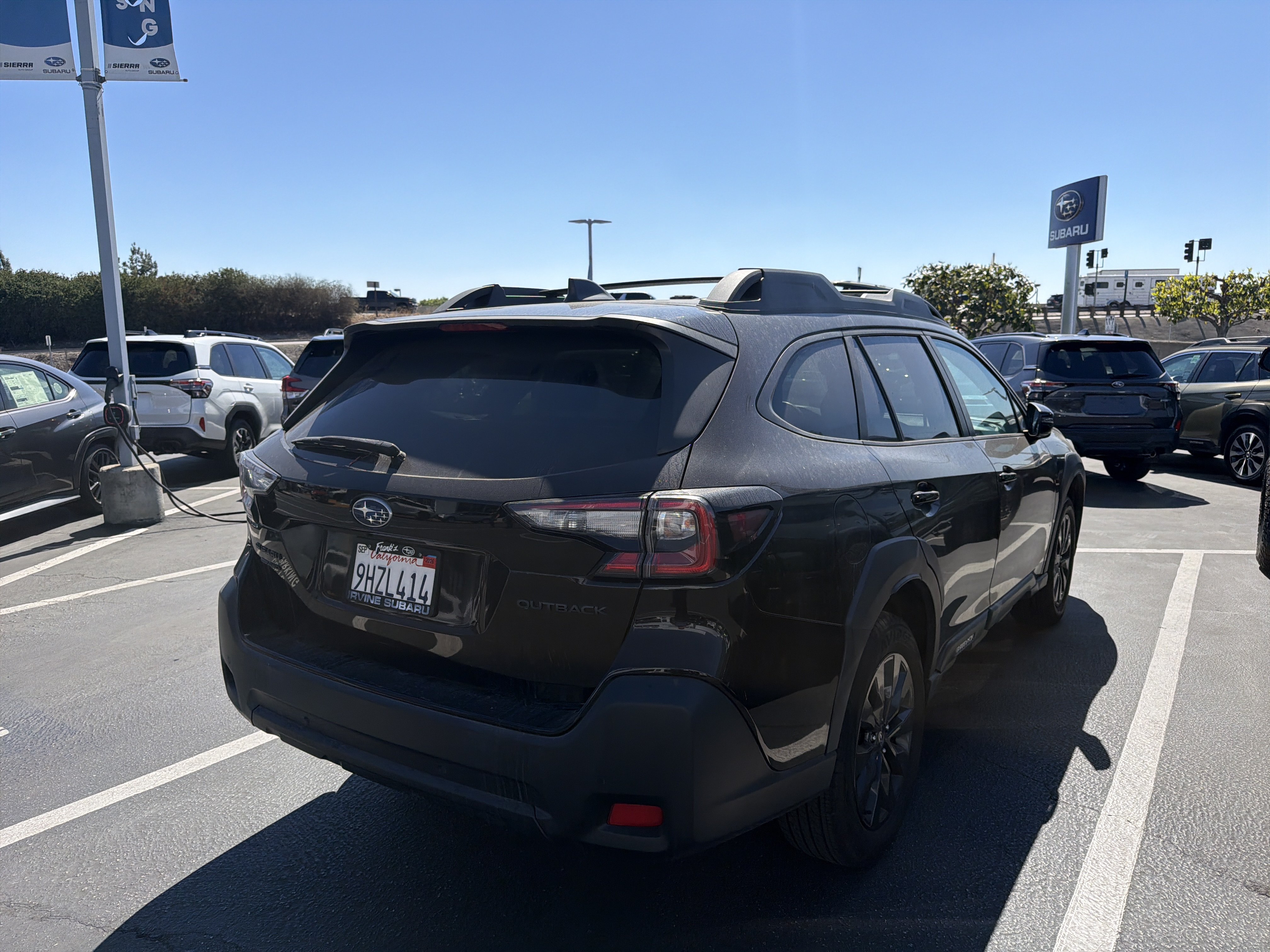 Used 2024 Subaru Outback Onyx Edition AWD/4WD image 2