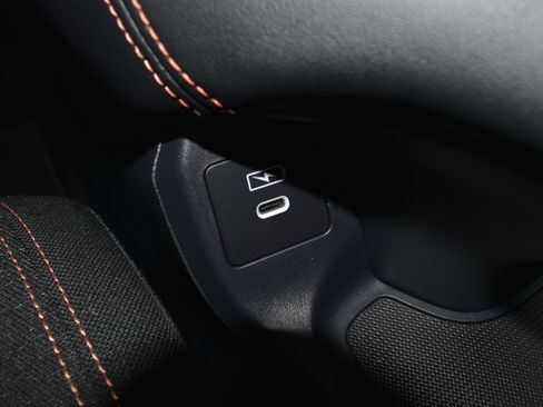 Certified 2024 Honda HR-V Sport image 23