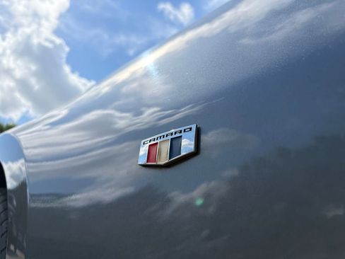 Used 2020 Chevrolet Camaro LT image 8