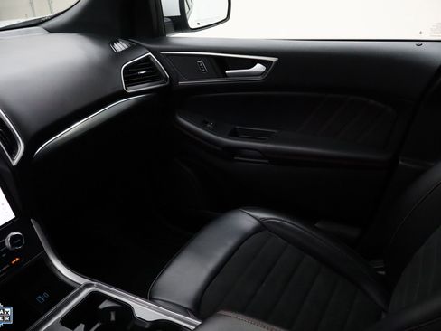 Used 2024 Ford Edge ST-Line image 23