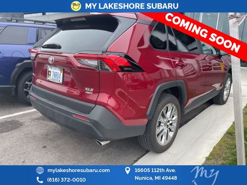 Used 2025 Toyota RAV4 XLE Premium w/ Weather Package AWD/4WD image 8