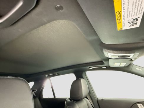 Certified 2024 Mercedes-Benz GLE 350 4MATIC image 17