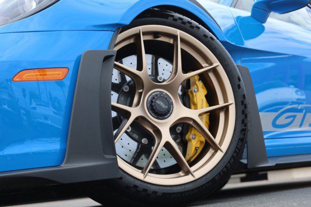 Used 2024 Porsche 911 GT3 RS w/ Weissach Package RWD image 55