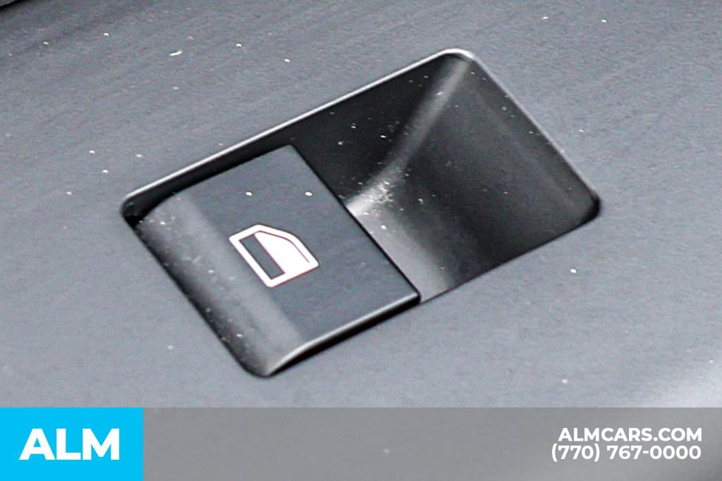 Used 2024 Hyundai Kona SEL FWD image 48