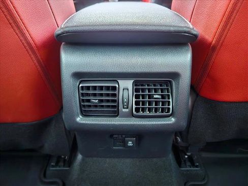 Used 2025 Toyota Camry XSE FWD image 16