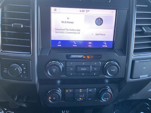 Used 2020 Ford F150 XLT image 13