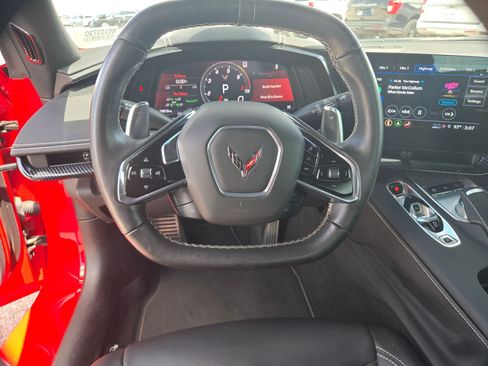 Used 2022 Chevrolet Corvette Stingray Preferred Conv w/ Z51 Performance Package RWD image 15
