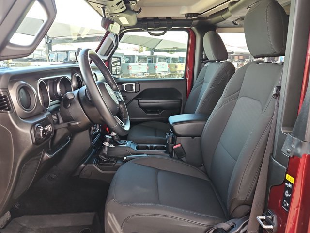 Used 2022 Jeep Wrangler Sport AWD/4WD image 14