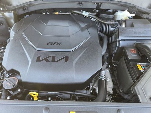 Used 2023 Kia Telluride SX X-Line AWD/4WD image 32