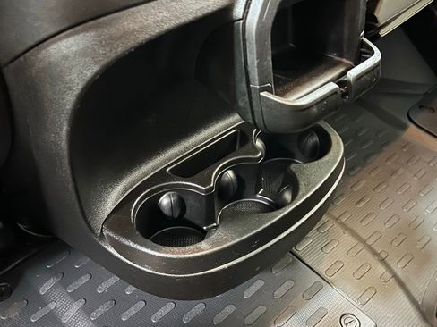 Used 2024 RAM ProMaster 2500 image 17