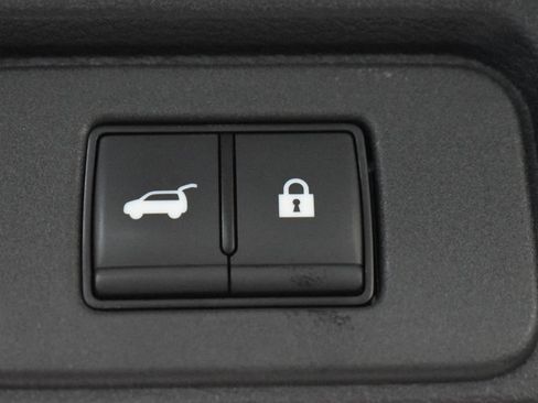Certified 2026 Nissan Rogue Platinum w/ Platinum Premium Package AWD/4WD image 38
