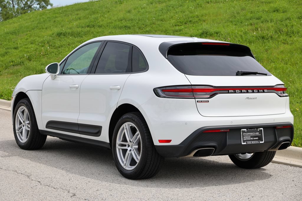 Certified 2026 Porsche Macan AWD/4WD image 2