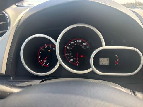 Used 2009 Toyota Matrix image 12