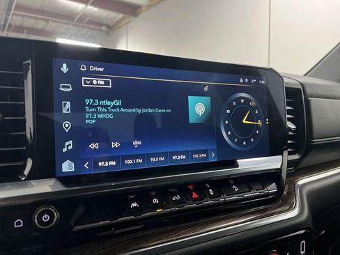 Certified 2024 Chevrolet Silverado 1500 LT w/ Z71 Off-Road Package image 13