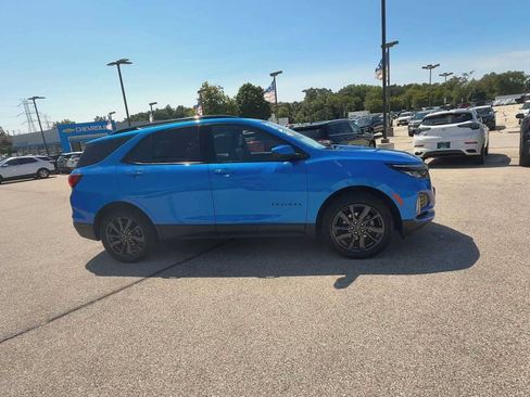 Certified 2024 Chevrolet Equinox RS AWD/4WD image 9