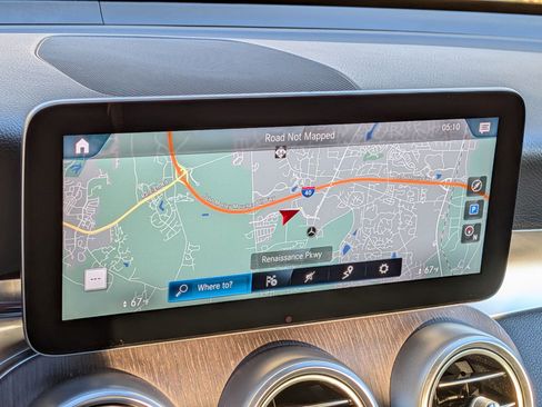 Certified 2021 Mercedes-Benz GLC 300 4MATIC image 25