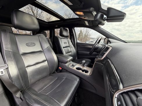Used 2015 Jeep Grand Cherokee Overland w/ Advanced Technology Group image 30