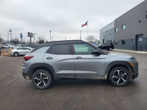 Used 2023 Chevrolet TrailBlazer RS w/ Convenience Package image 2
