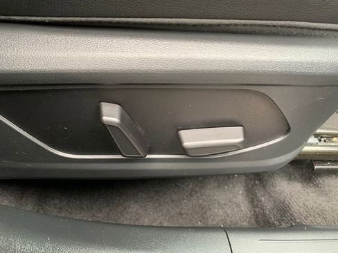 Used 2022 Hyundai Tucson Limited image 12