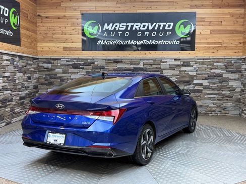 Used 2023 Hyundai Elantra Limited w/ Cargo Package FWD image 30