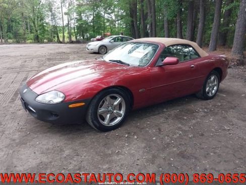 Used 1997 Jaguar XK8 Convertible image 3