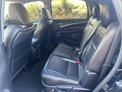 Used 2020 Acura MDX SH-AWD image 16