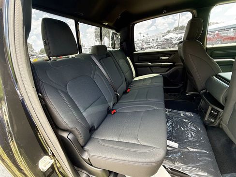 New 2026 RAM 1500 Express image 30