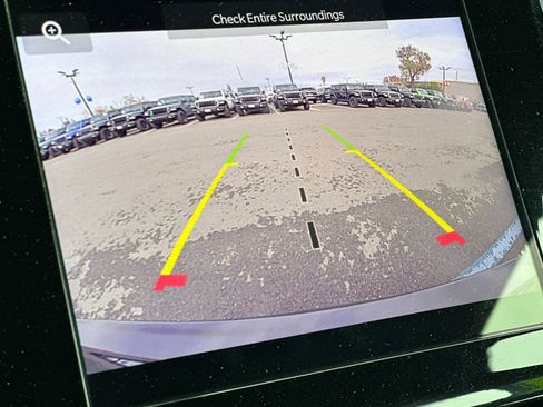 Certified 2024 Jeep Grand Cherokee L Laredo image 20