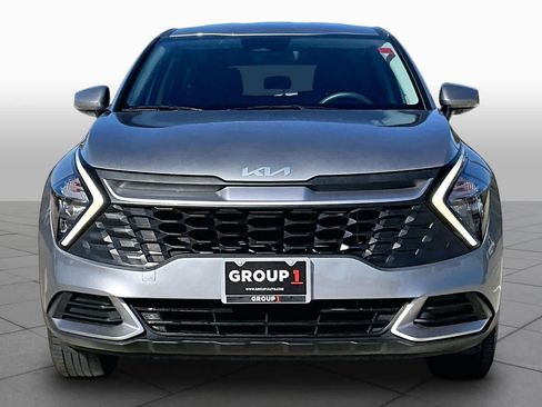 Used 2023 Kia Sportage LX AWD/4WD image 7