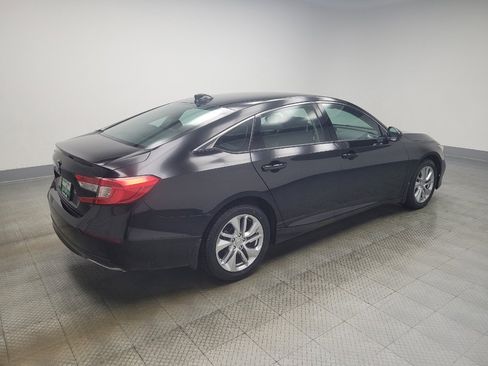 Used 2018 Honda Accord LX image 10