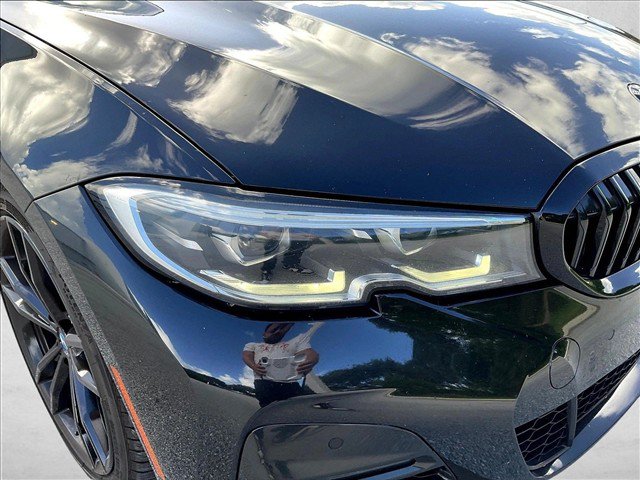 Used 2021 BMW 330i Sedan w/ M Sport Package RWD image 29
