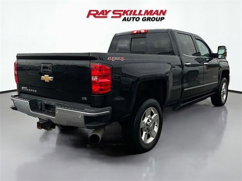 Used 2016 Chevrolet Silverado 2500 LTZ w/ Duramax Plus Package image 7