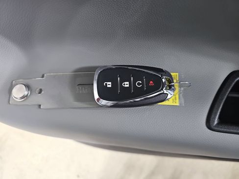 Certified 2024 Chevrolet Equinox LS w/ LS Convenience Package FWD image 39