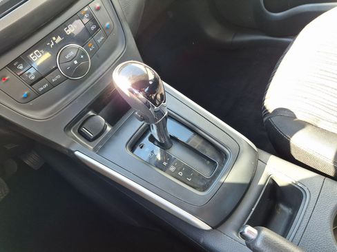 Used 2018 Nissan Sentra SV FWD image 26