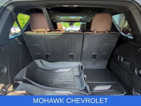 Used 2023 Chevrolet Tahoe High Country AWD/4WD image 27