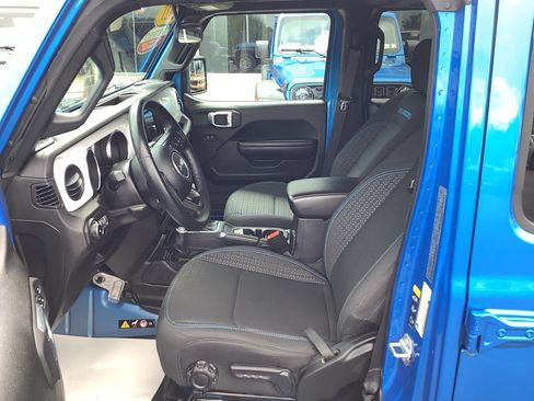 Certified 2021 Jeep Wrangler Unlimited Sport AWD/4WD image 9