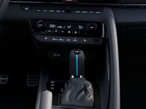 Used 2025 Hyundai Elantra N FWD image 19