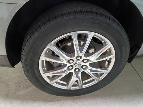Certified 2023 Buick Enclave Essence w/ Experience Buick Package AWD/4WD image 16
