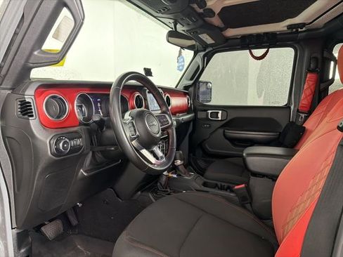 Used 2021 Jeep Wrangler Unlimited Rubicon image 12