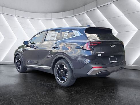 New 2026 Kia Sportage EX FWD image 3