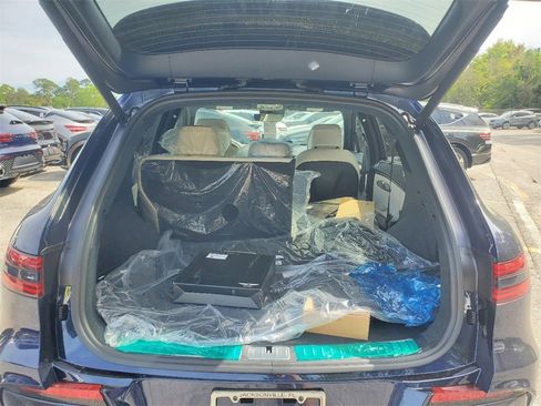 Used 2024 Genesis GV70 3.5T Sport image 6