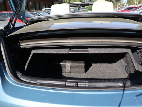 Used 2008 Volkswagen Eos Lux image 12