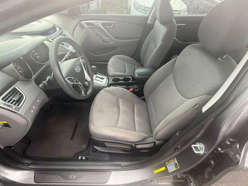 Used 2012 Hyundai Elantra GLS w/ Preferred Pkg 3 FWD image 11